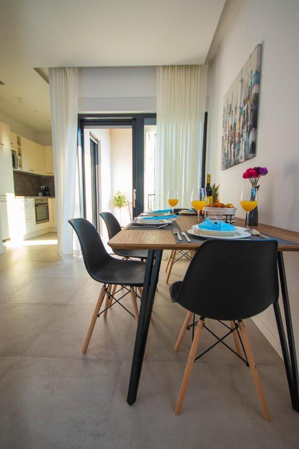Apartmani Le-Lu Kaštela Exteriér fotografie