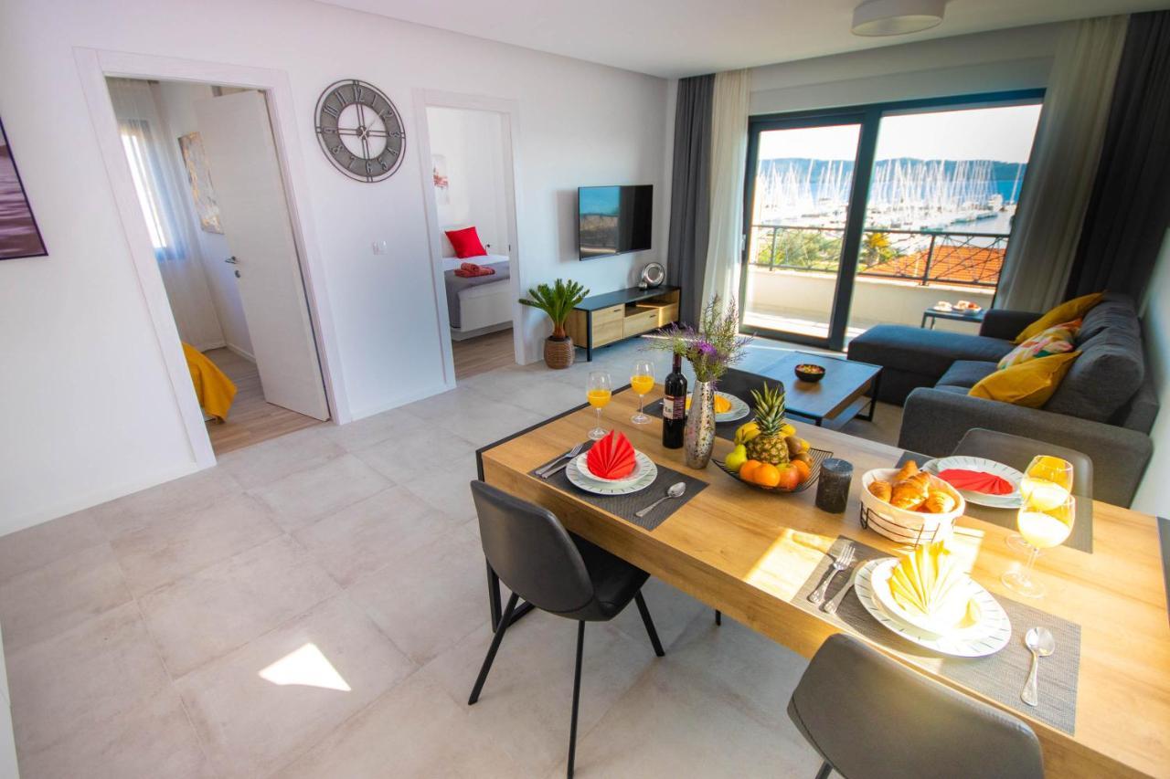 Apartmani Le-Lu Kaštela Exteriér fotografie