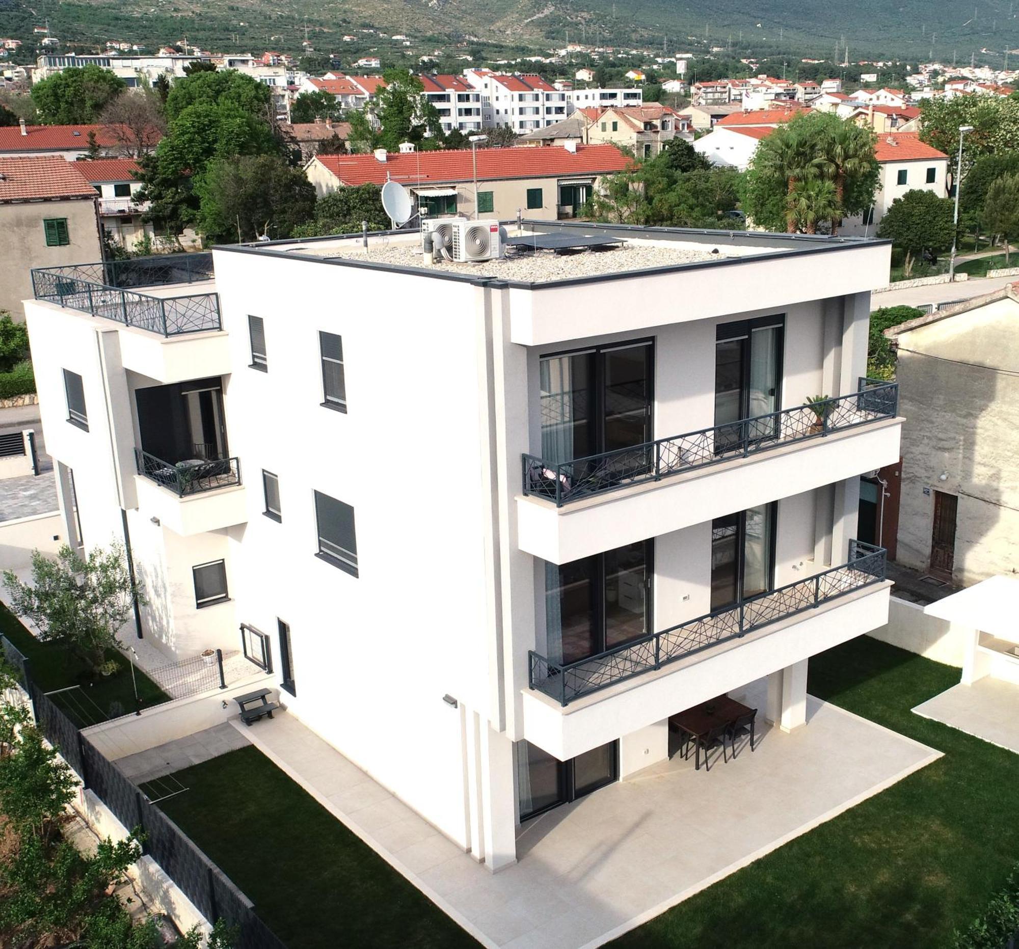 Apartmani Le-Lu Kaštela Exteriér fotografie